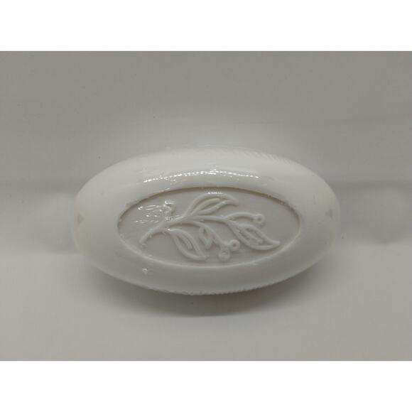 IVY & CASTLE - Candy Cane - Luxury Soap Bar 5.3 OZ (150 g) - Open Box - Picture 4 of 4